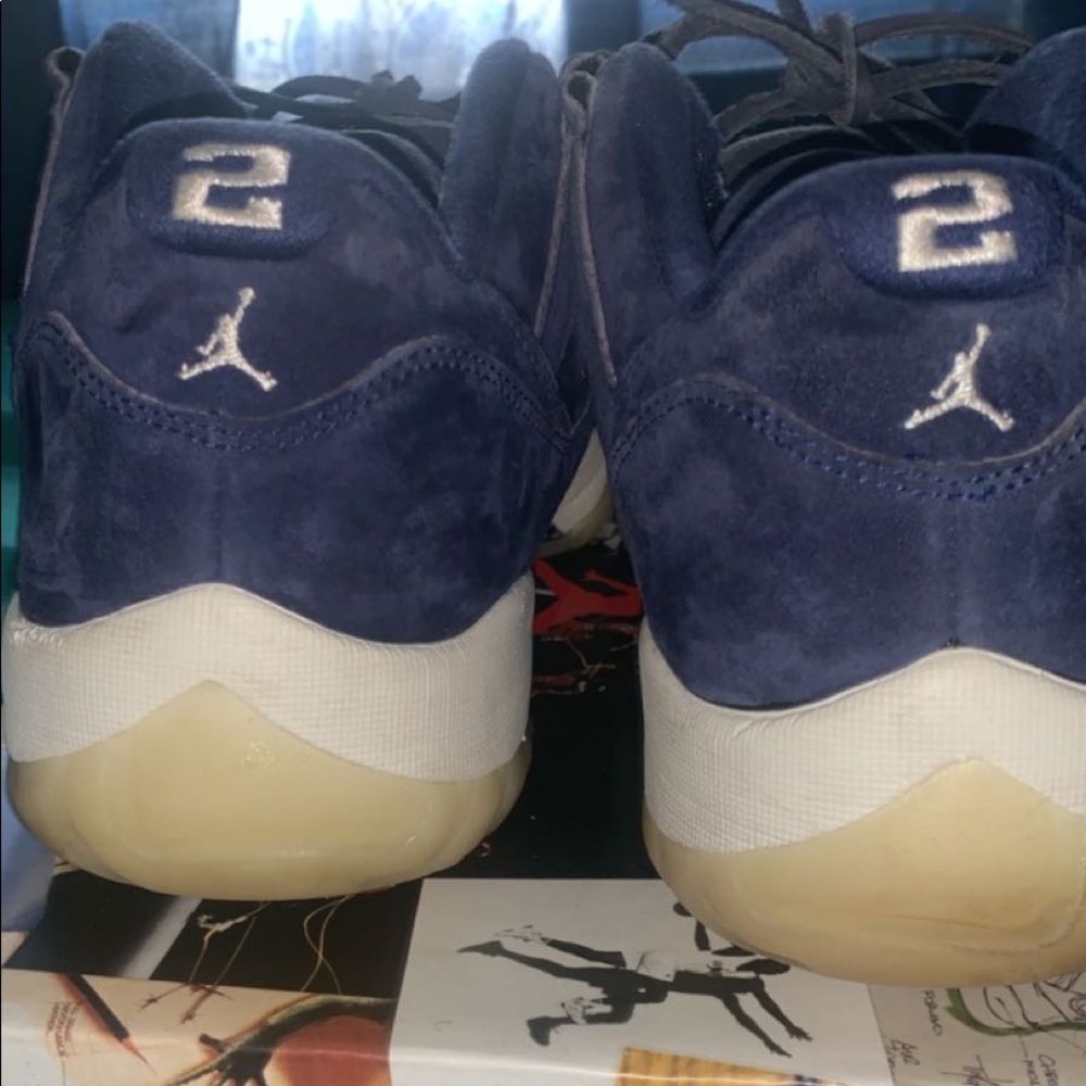 Retro 11 lows